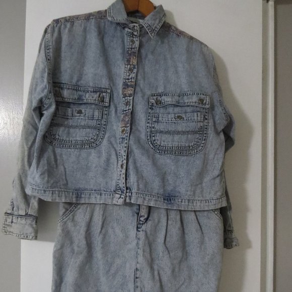 Here's A Hug Dresses & Skirts - VTG Ladie's denim skirt set, size 5/6 S   631
